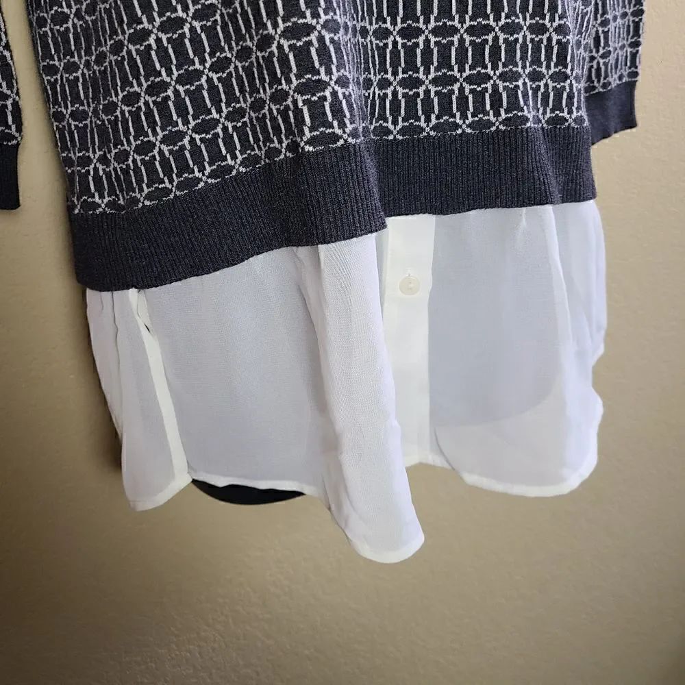 Max Edition Sweater - Picture 3 of 6